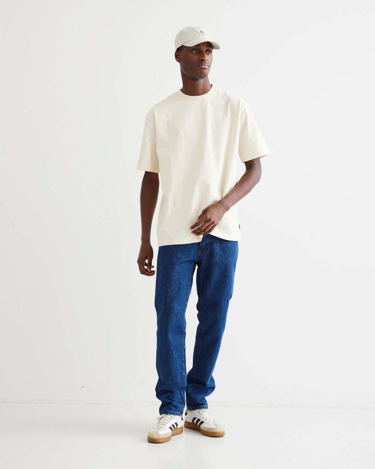 WBDoc 90's Rinse Jeans