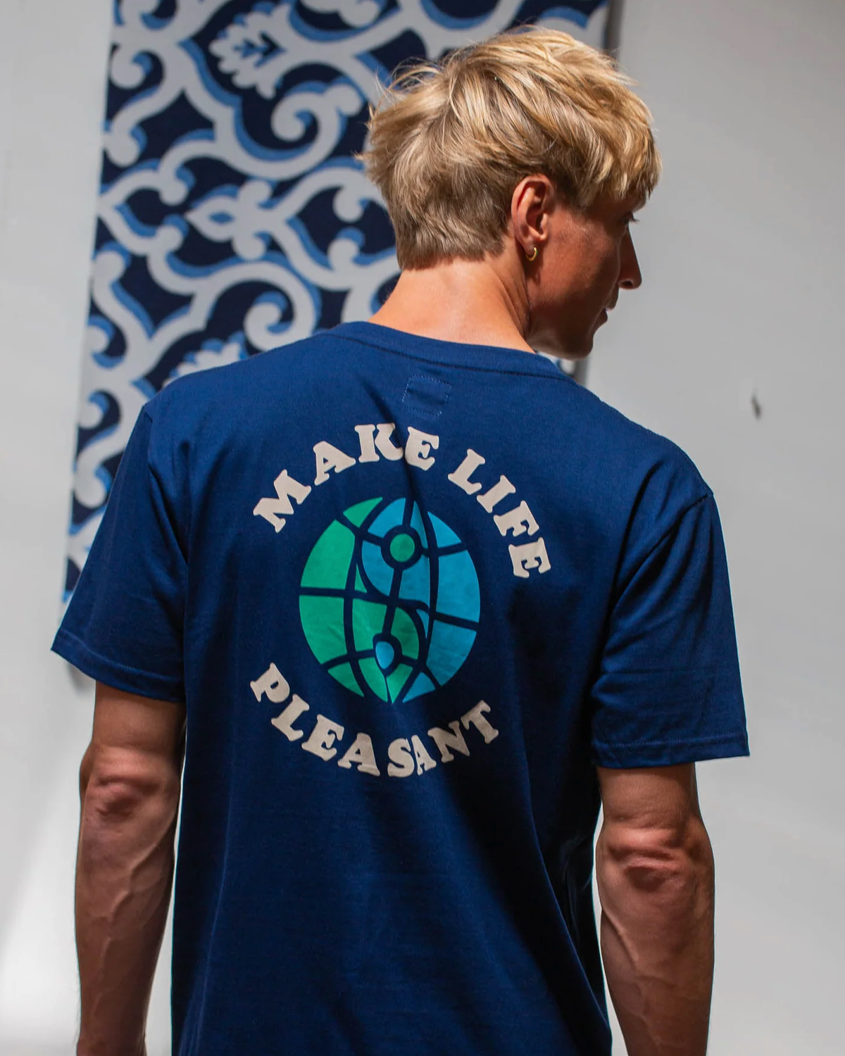 Make life Pleasant light 04