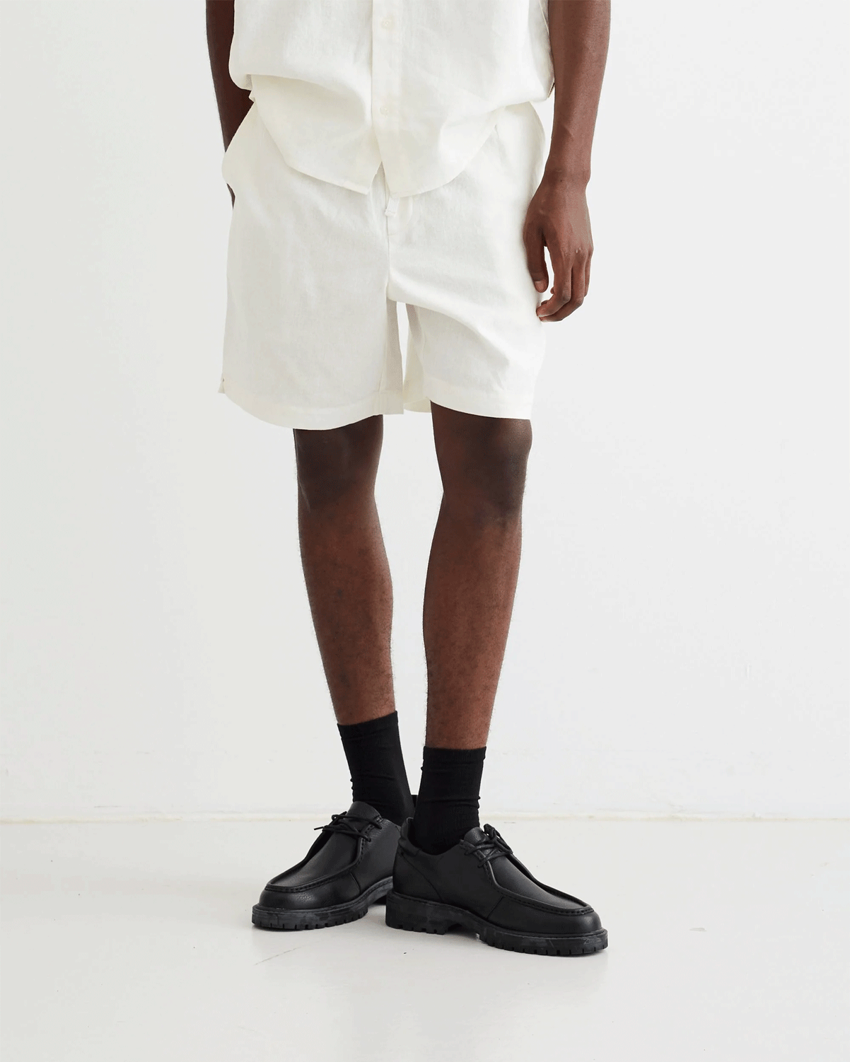 Bommy Linen Shorts - Off White