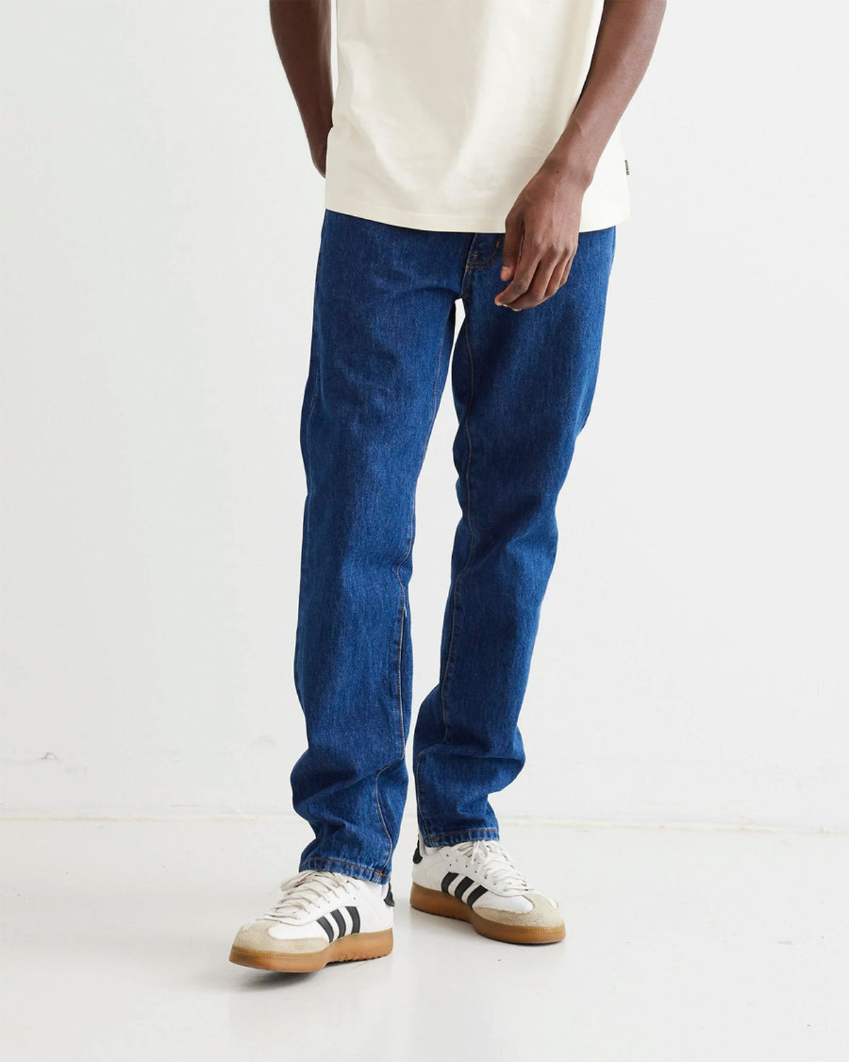 WBDoc 90's Rinse Jeans