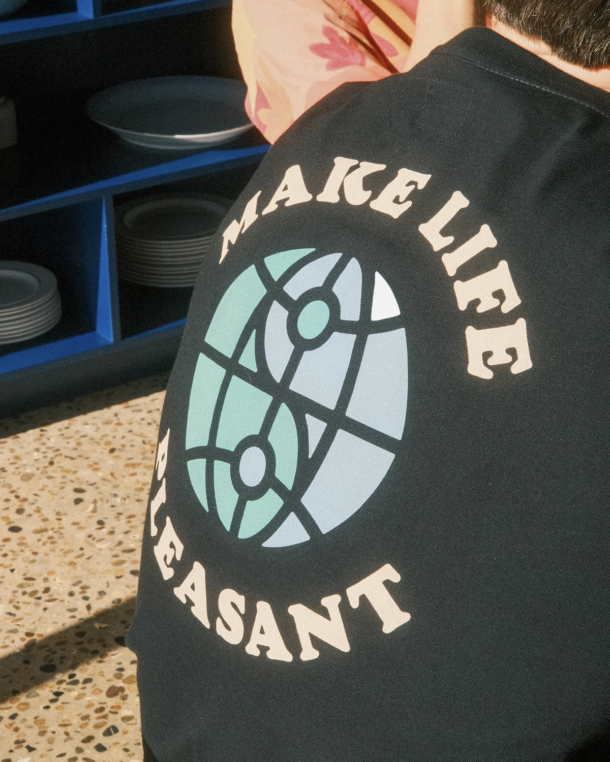 Make life Pleasant light 02