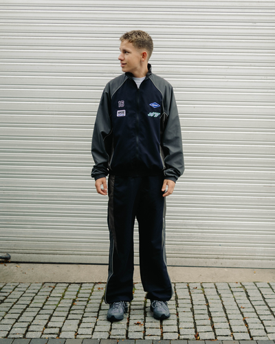 U1906ROF - Linen / Permafrost