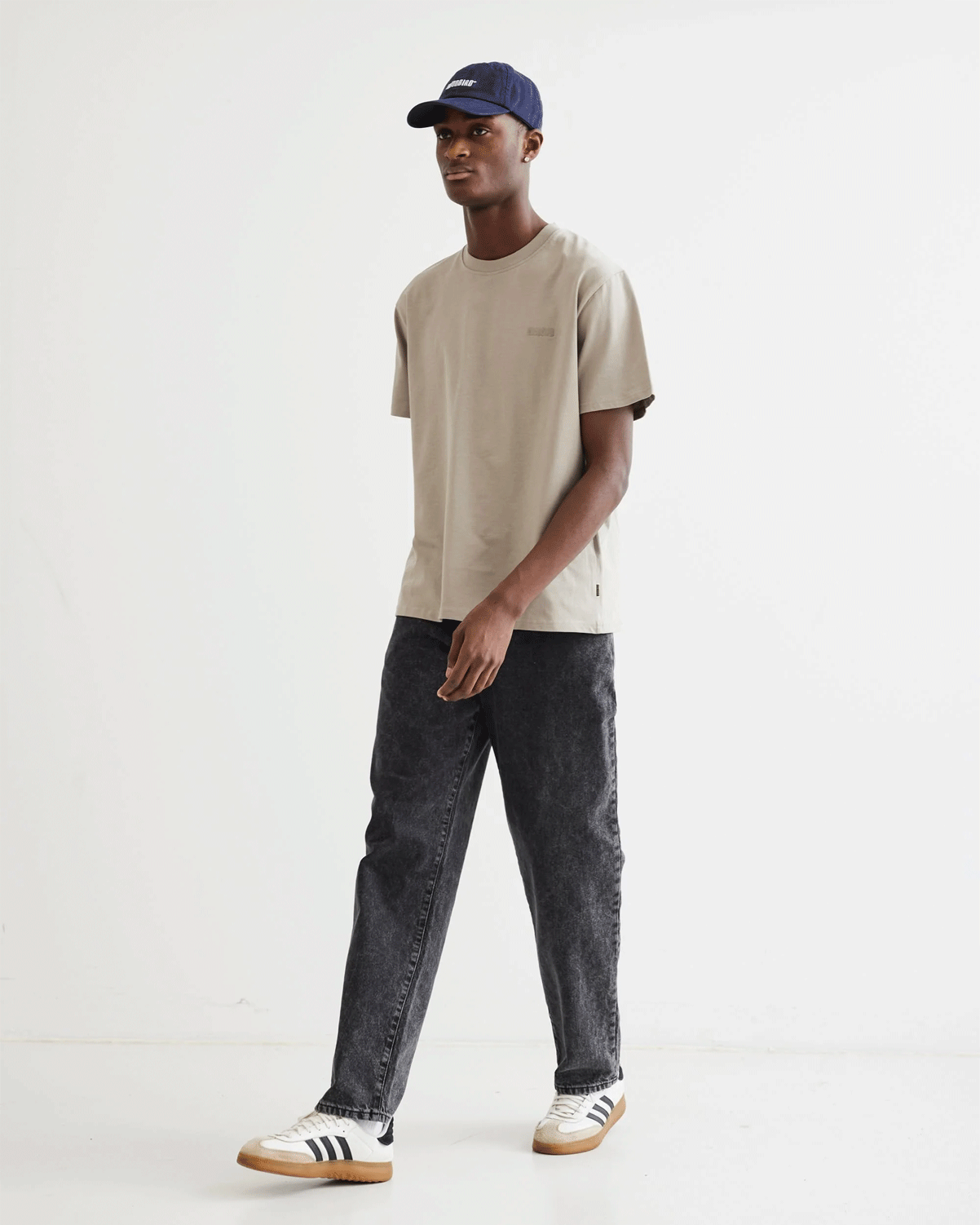Baine Base Tee - Light Grey