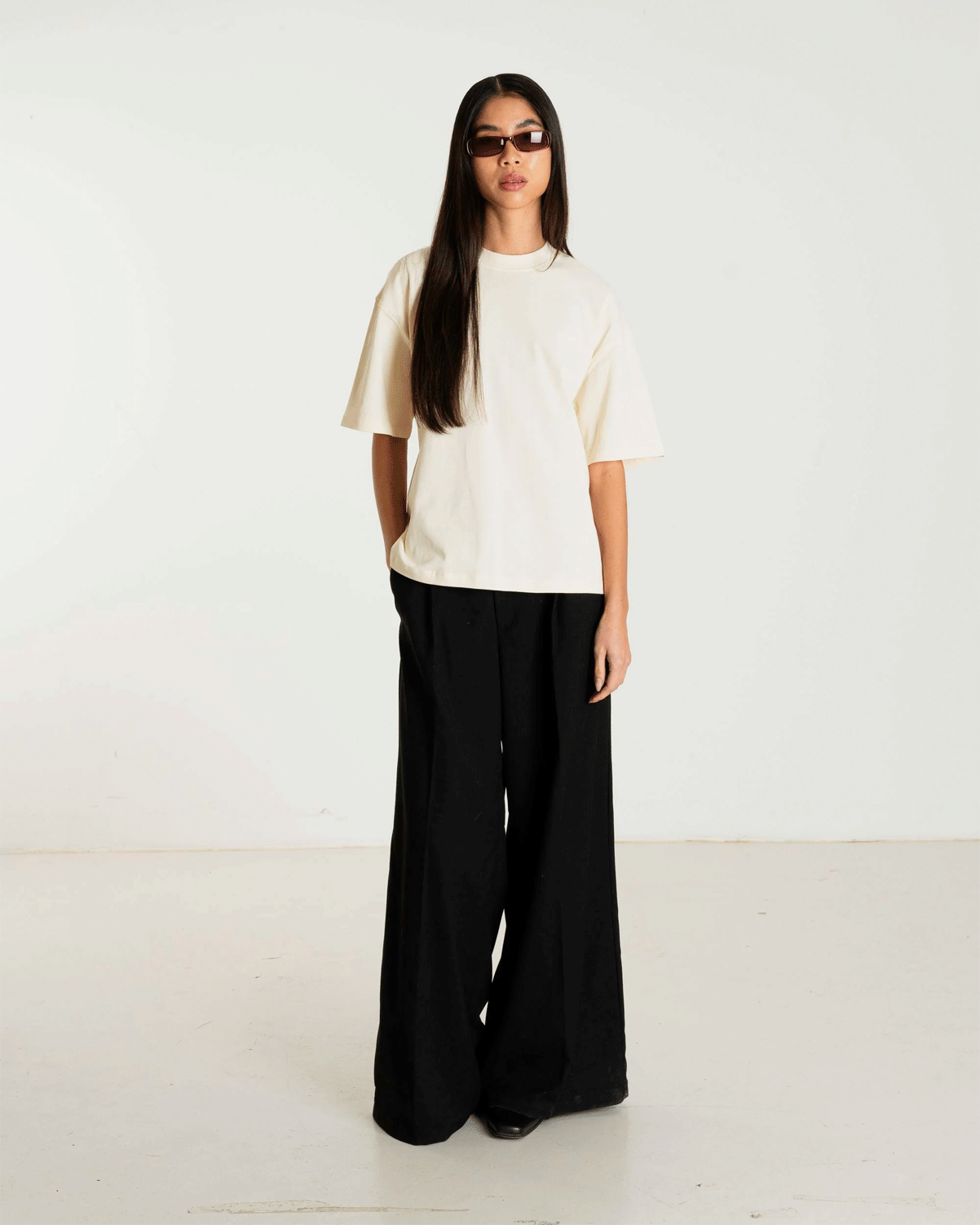Juno Base Tee - Off White