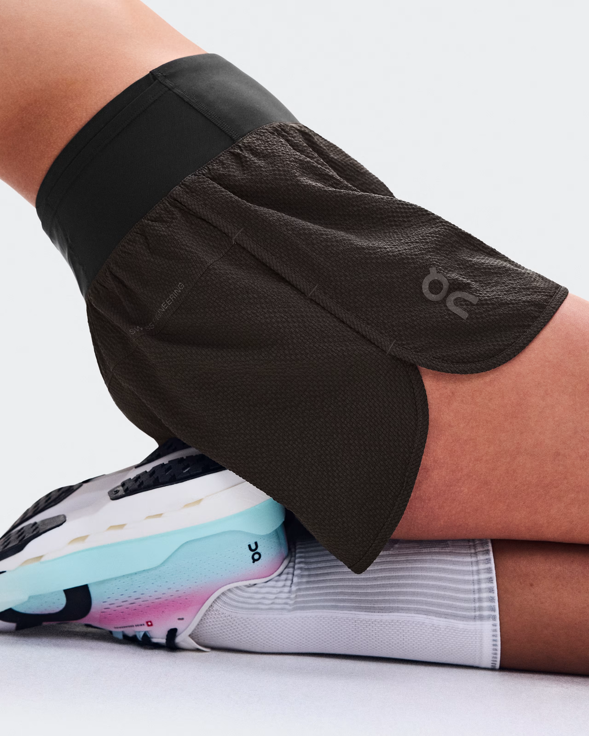 Performance Volt Shorts Women