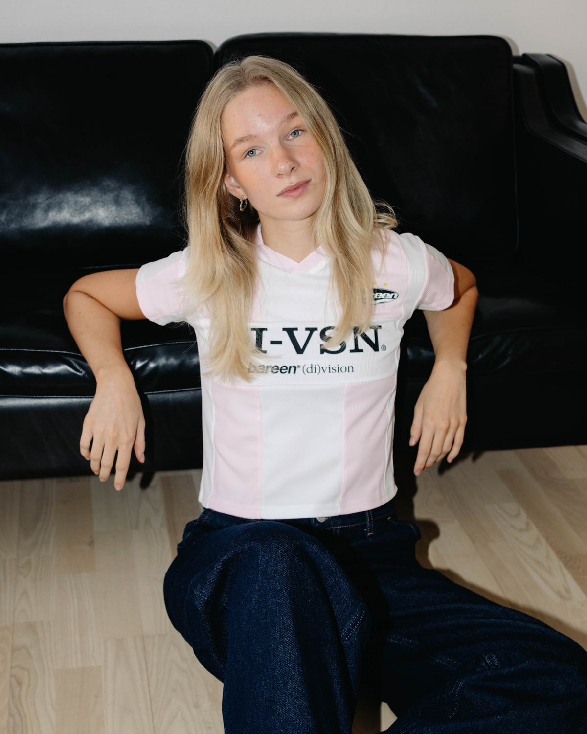 Bareen X (Di)Vision Football Kit Jersey Women - Pink / White