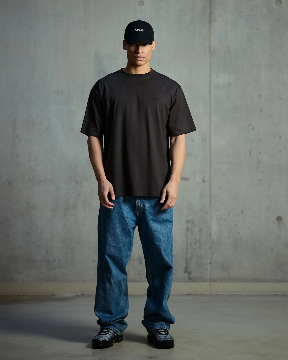 Box fit T-shirt Logo