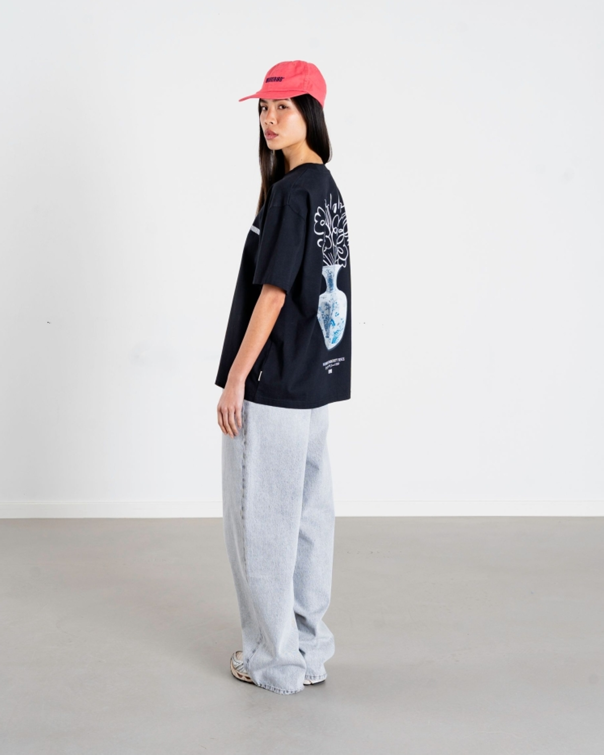Balo Ming Tee - Black