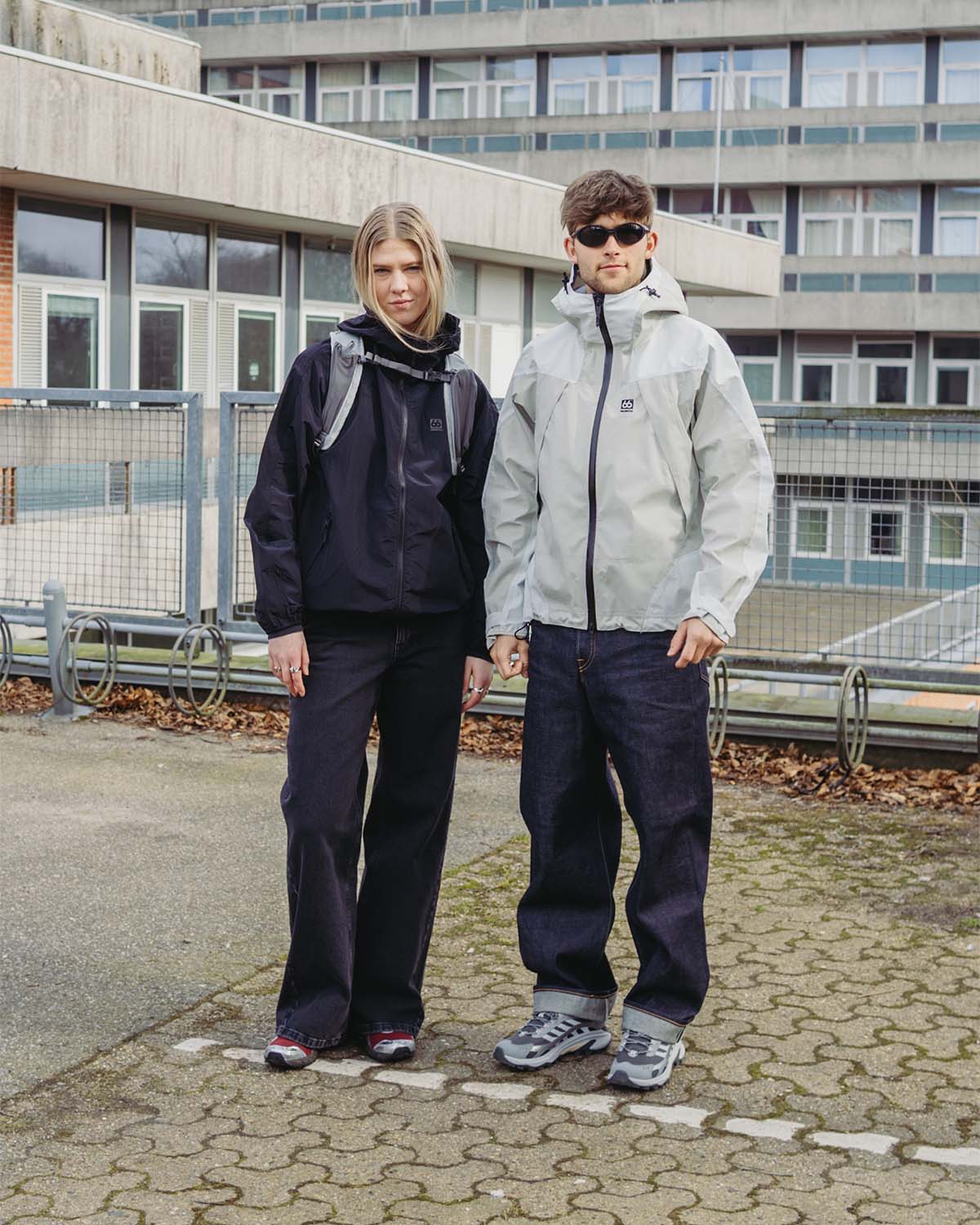 Dyngja Shell Jacket - Dark Stone