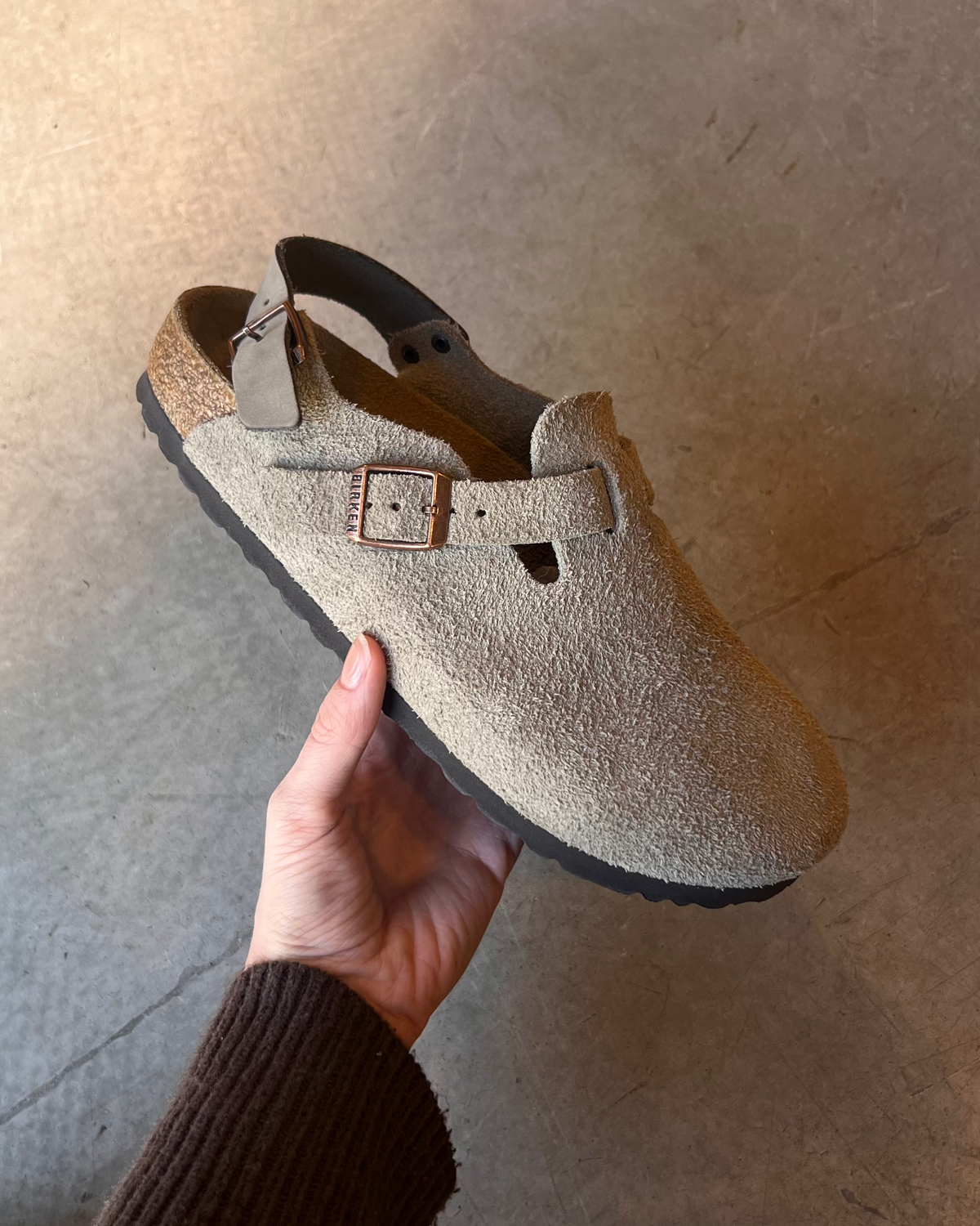Tokio Suede Leather Narrow