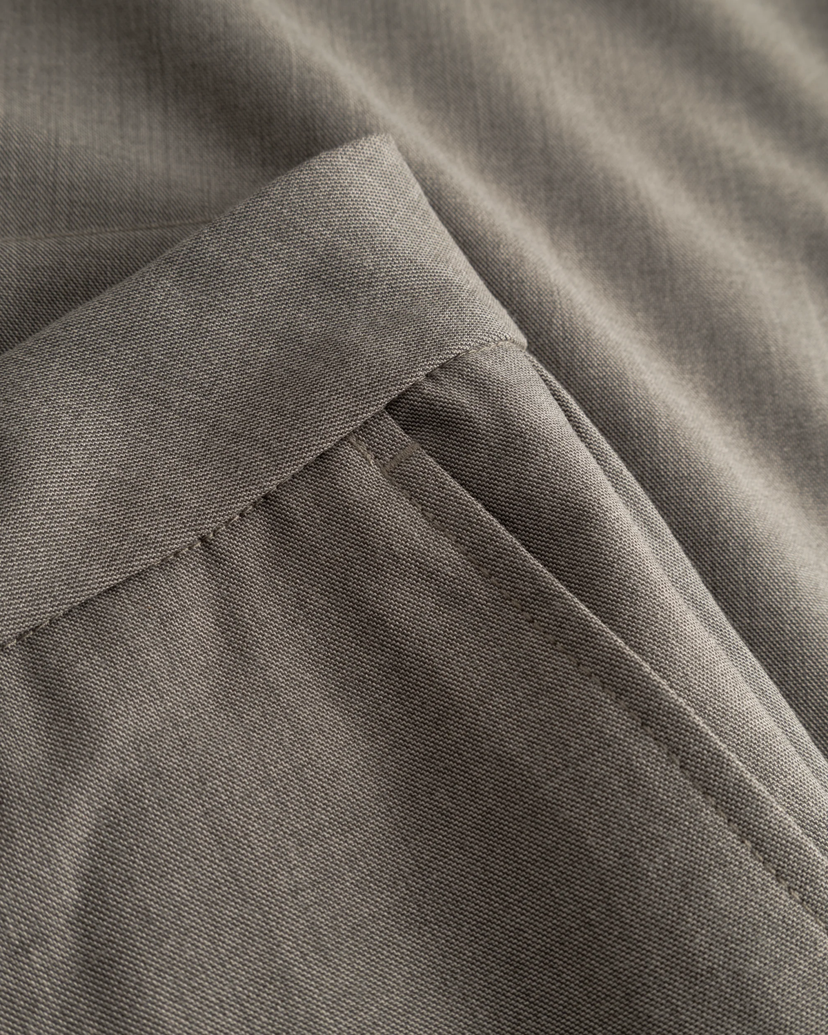 Bin Guan Pants
