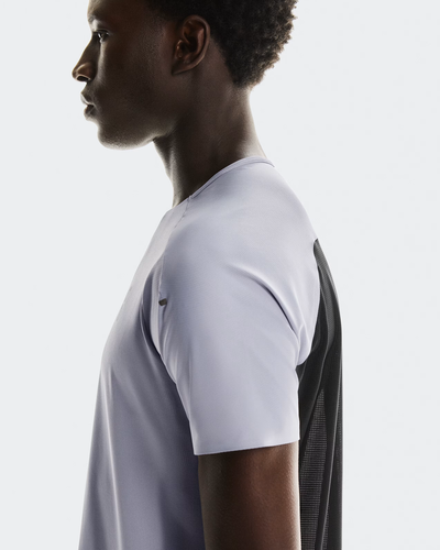On Performance-T - Lilac / Black