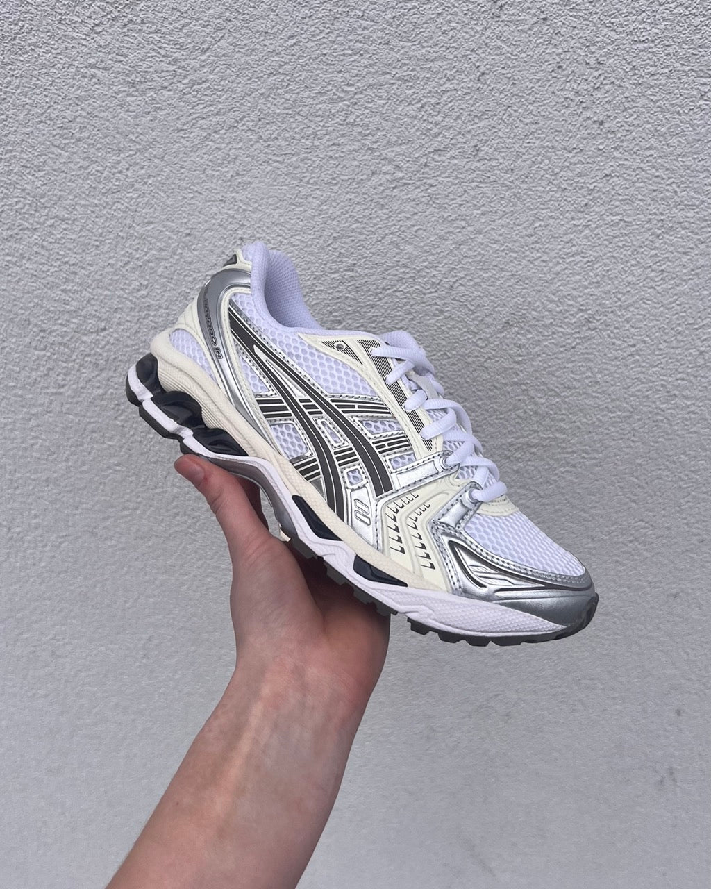 GEL-KAYANO 14 - White/Ivory