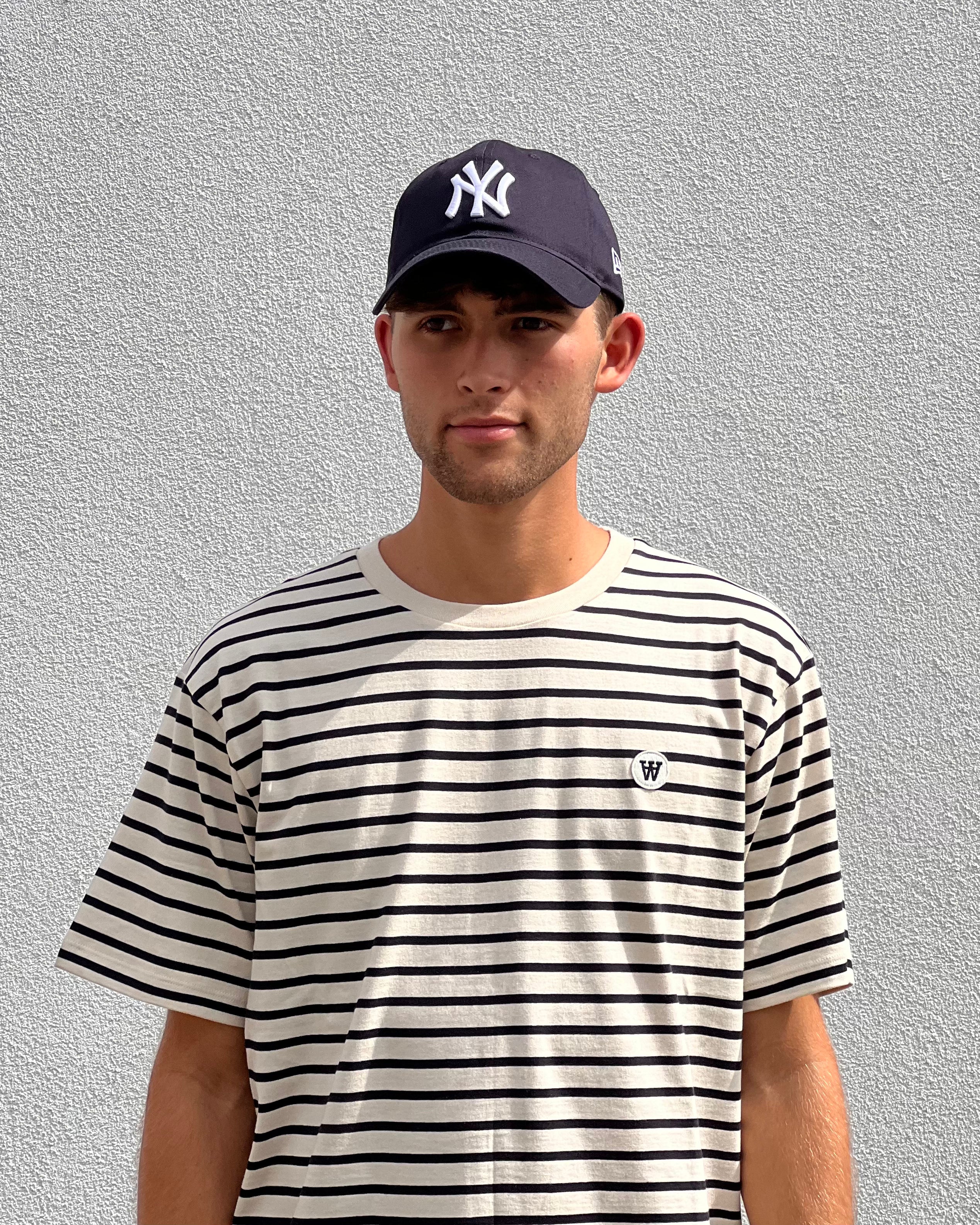 League Ess 9Twenty