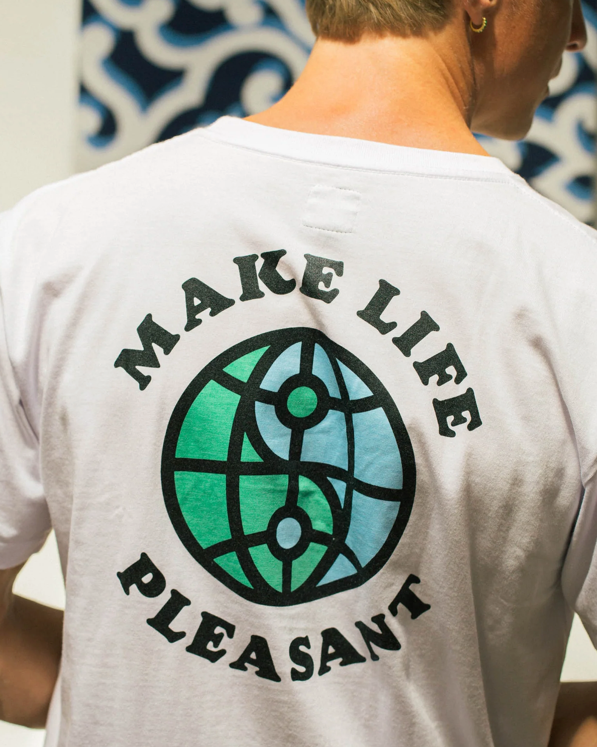 Make life Pleasant light 06