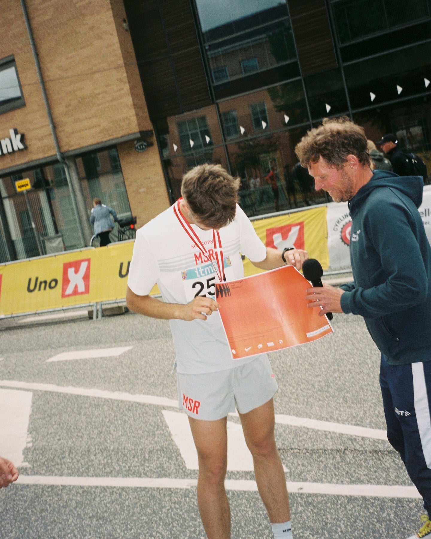 M Kinvara 3" Short - Cloud