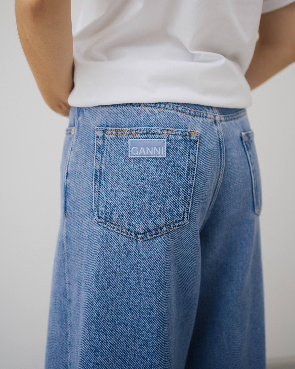 Heavy Denim Wide Drawstring Jeans - Light Blue Stone