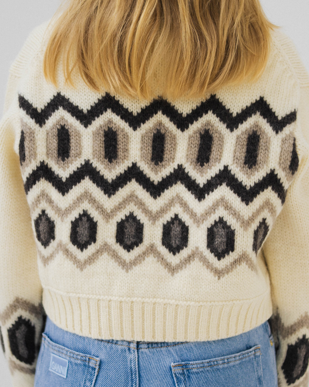 Chunky Graphic Wool Cropped O-neck - Egret