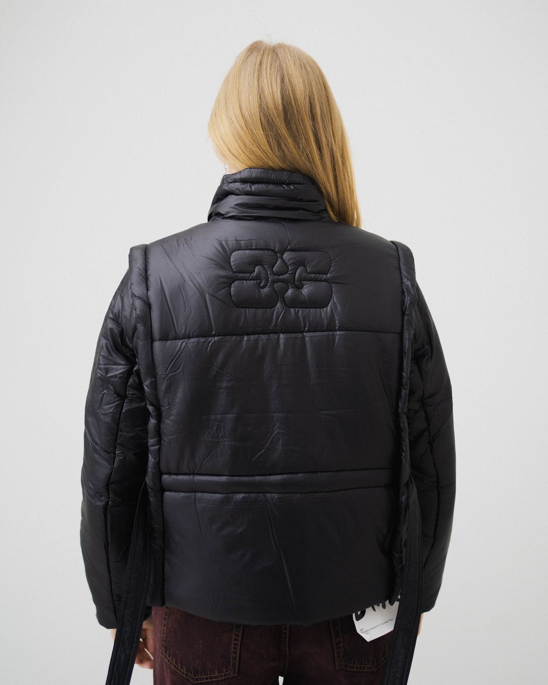 Shiny Quilt Vest Jacket - Black fra Ganni | Munk Store
