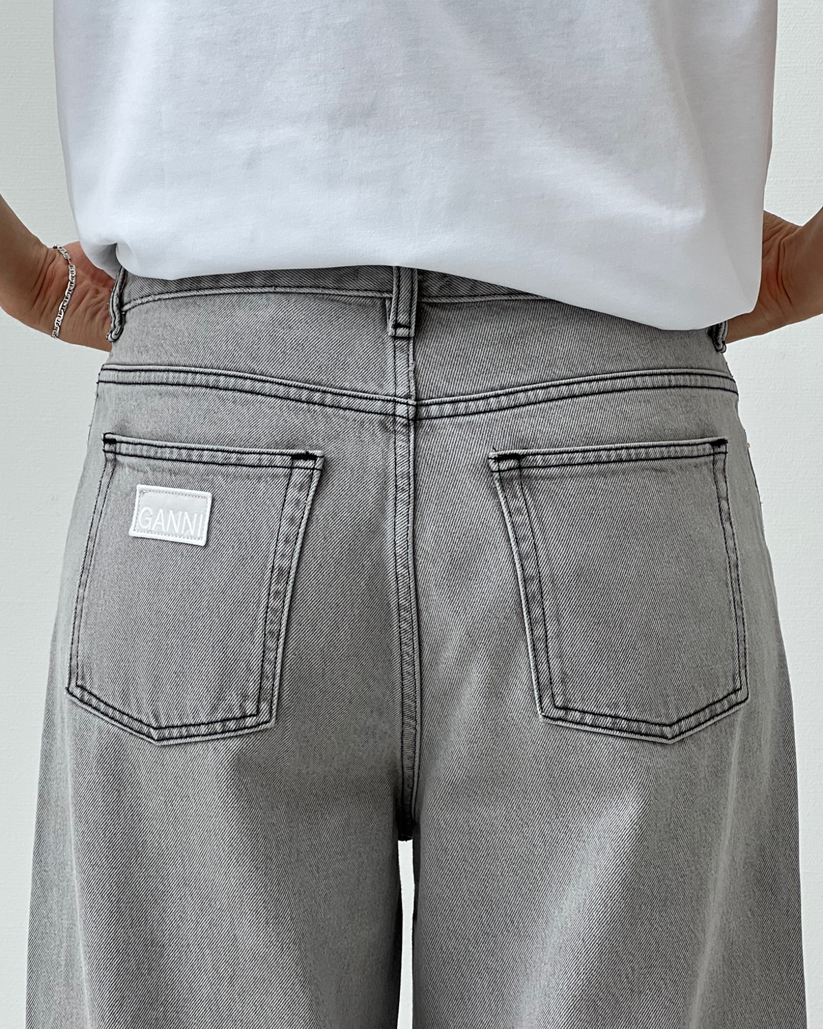 Future Denim Wide Jeans - Gray Quill