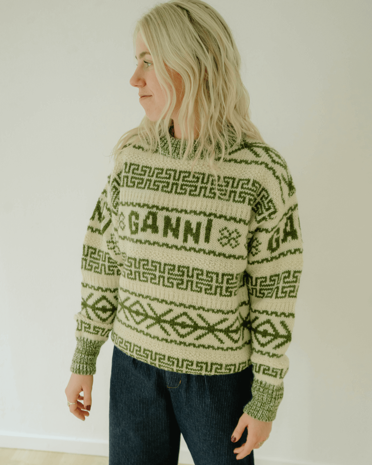Lambswool Pullover - Avocado