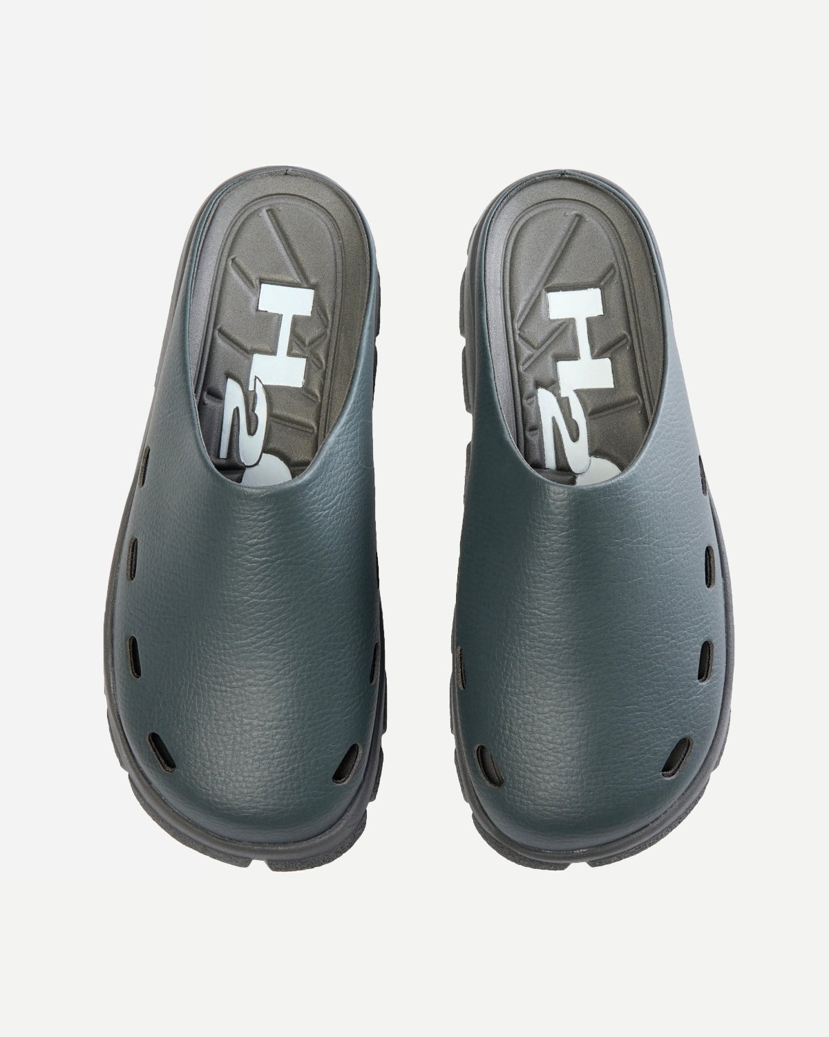 Trek Closed Sandal - Gunmetal