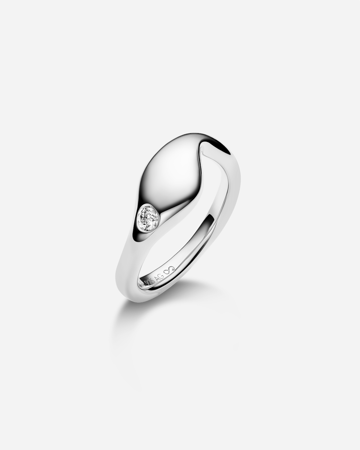 Dolphin Ring
