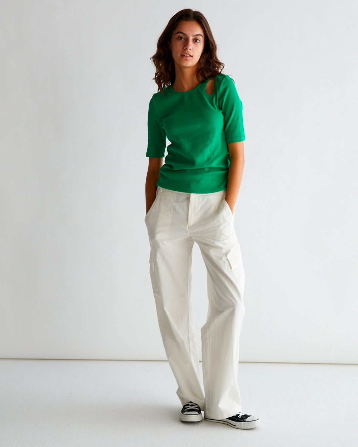 Kingsville Cargo - White