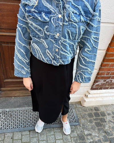 Larisa Short Jacket - Frayered Denim Blue - Gestuz - Munkstore.dk