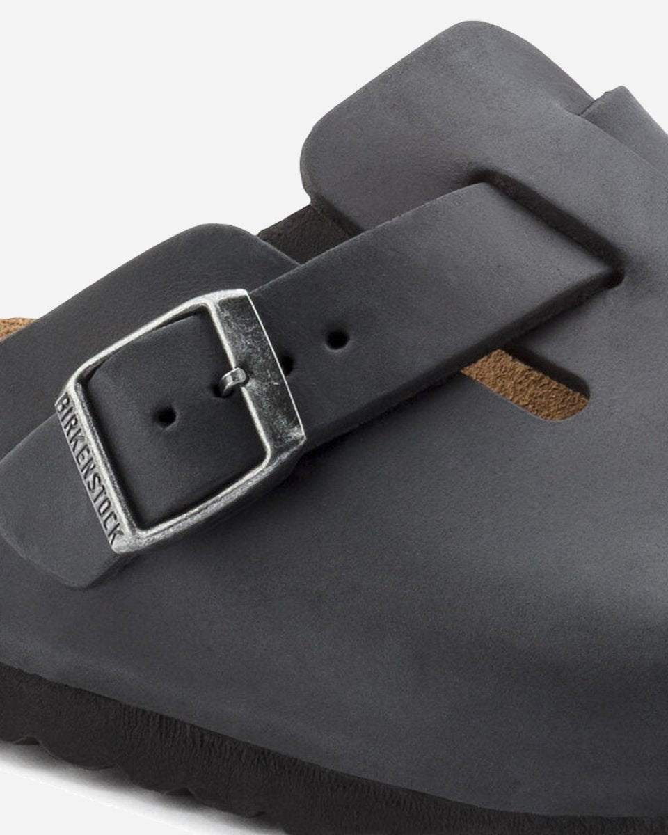 Boston NU Olied Smal - Black - Munk Store