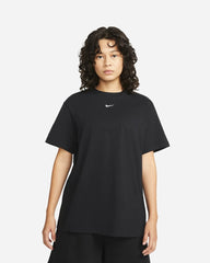 Nike Sportswear Essential Women's T-Shirt - Black