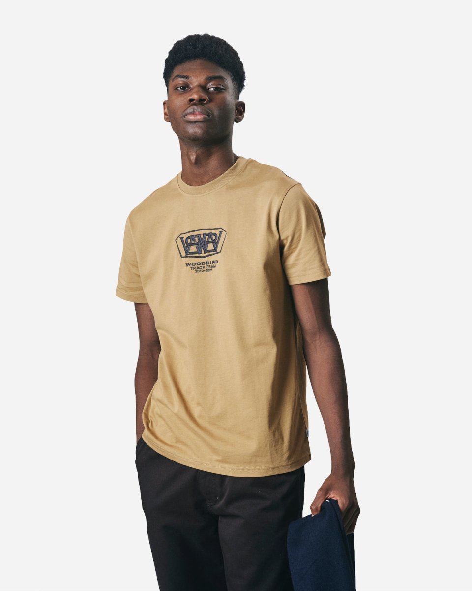 Rics Track Tee - Camel - Munk Store