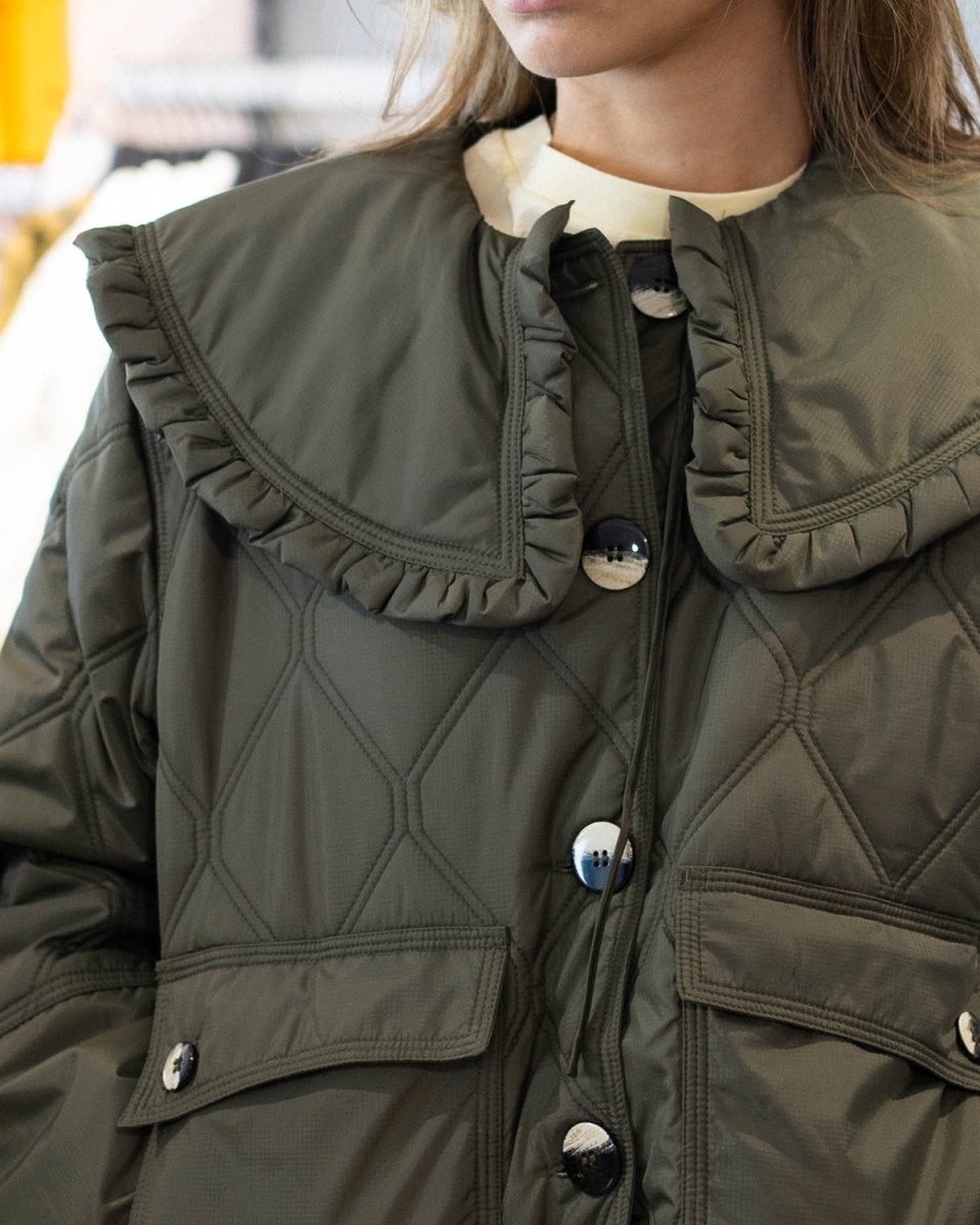 Ripstop Quilt Frill Collar Jacket - Kalamata - Munk Store