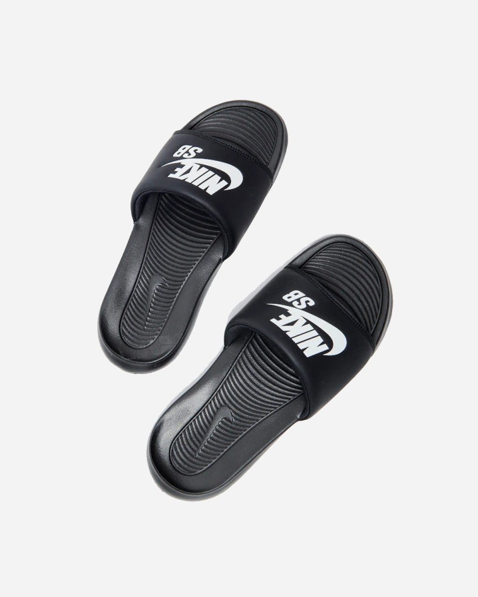 Victori One Slide - Black - Munk Store